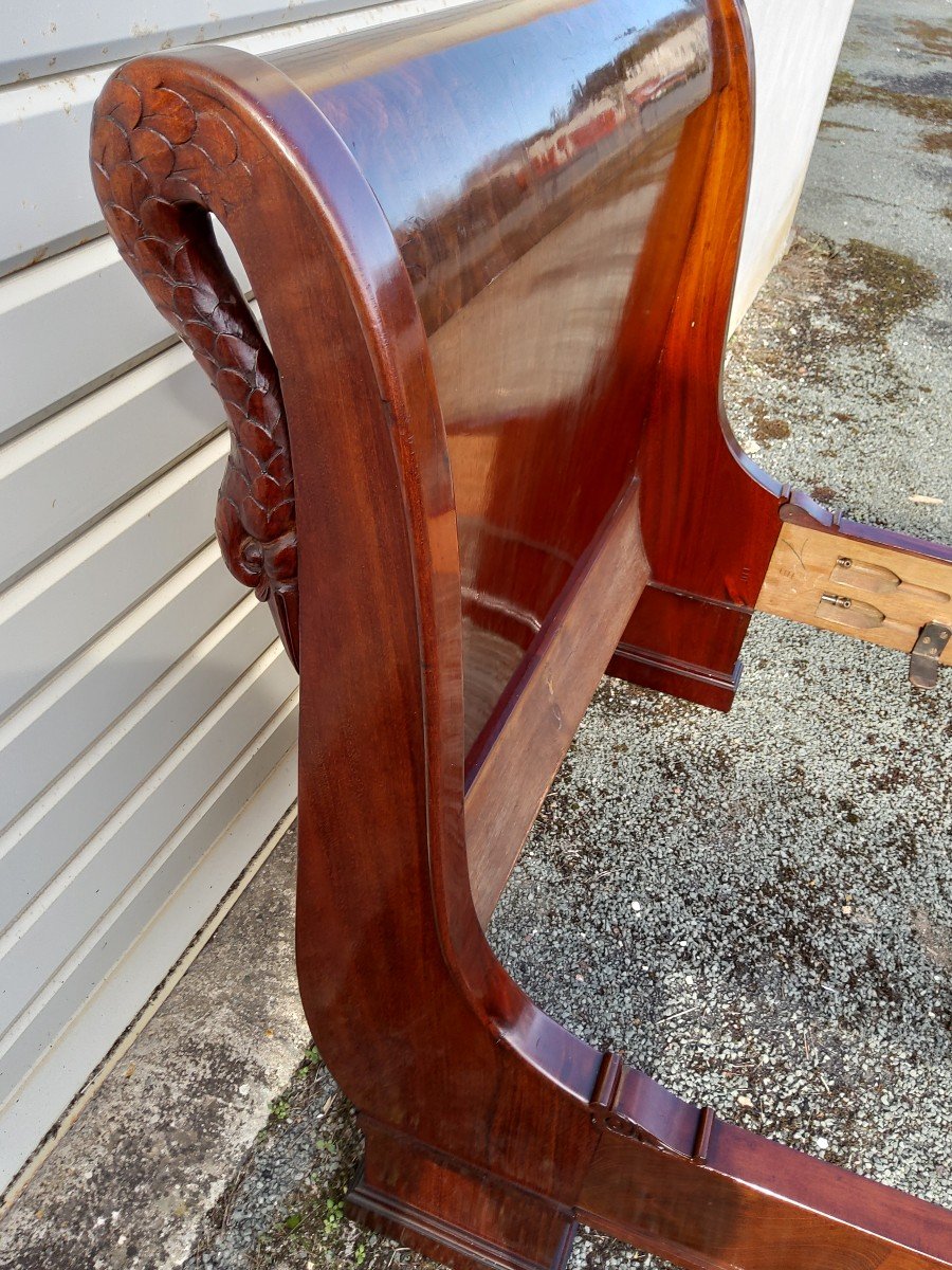 Pair Of Restoration Period Swan Neck Beds-photo-1